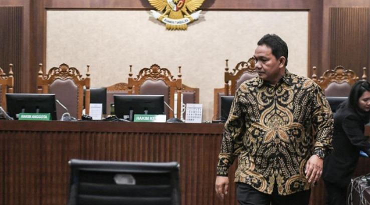 Eks Anggota BPK Achsanul Qosasi Bebas Bersyarat di Kasus Korupsi BTS